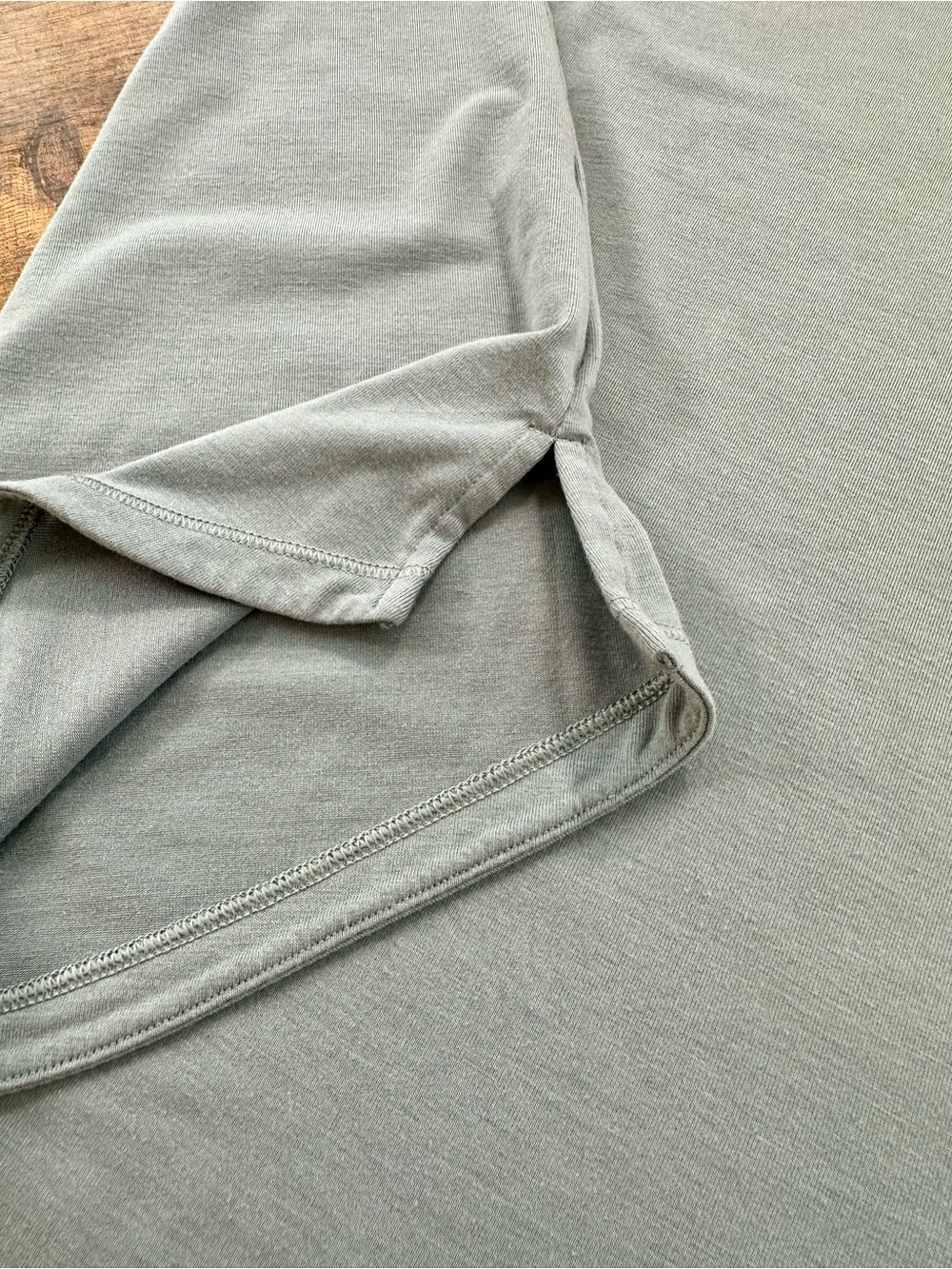 Athleta Essential V Neck Tank, Minimalistic Gray, Medium - Picture 9 of 13